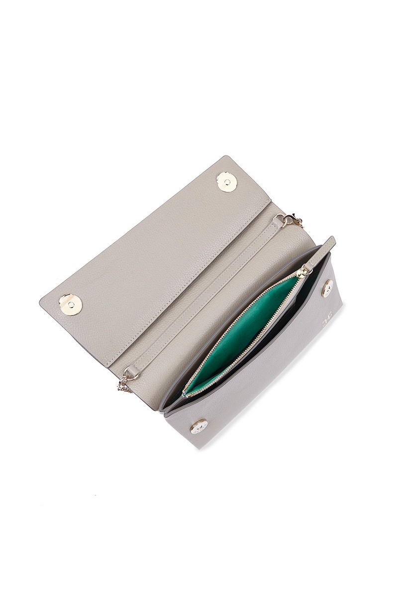 Drapé_Shoulder_RectangularPM_Grey_4