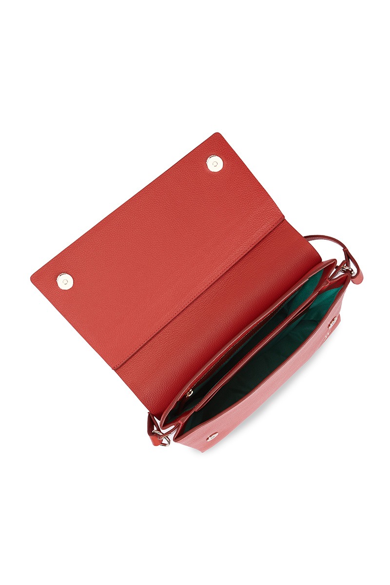Drapé_Shoulder_RectangularGM_terracota_4 Bolso de piel rojo marca HedenBrand, colección Drape Shoulder terracota