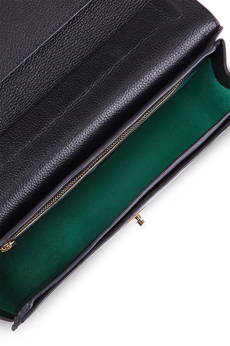 Drapé_Click_black_4 Bolso de piel negro marca HedenBrand, colección Drape Click terracota