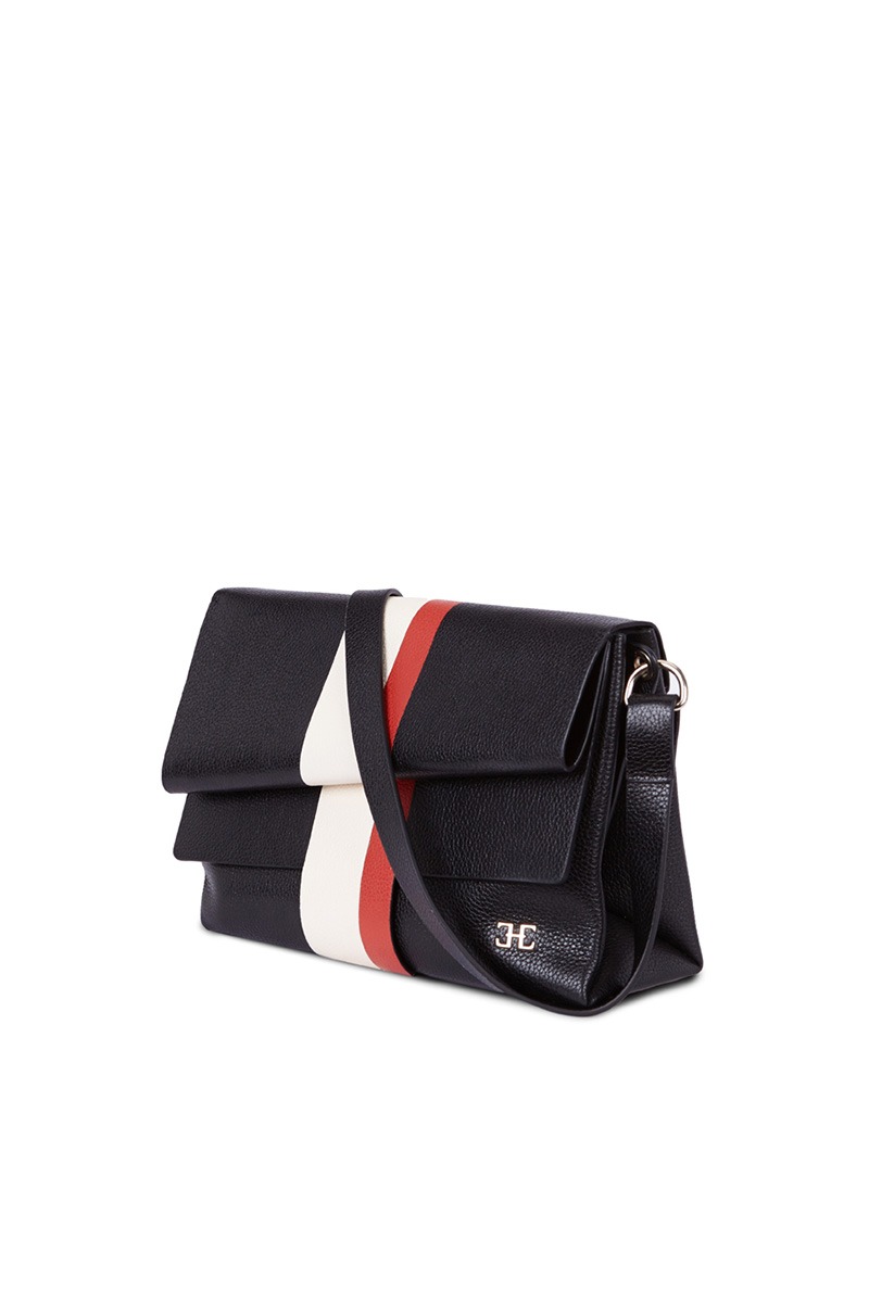 Drapé_Graphic_black_2 Bolso de piel negro con banda vertical blanca y roja marca HedenBrand, colección Drape Graphic terracota