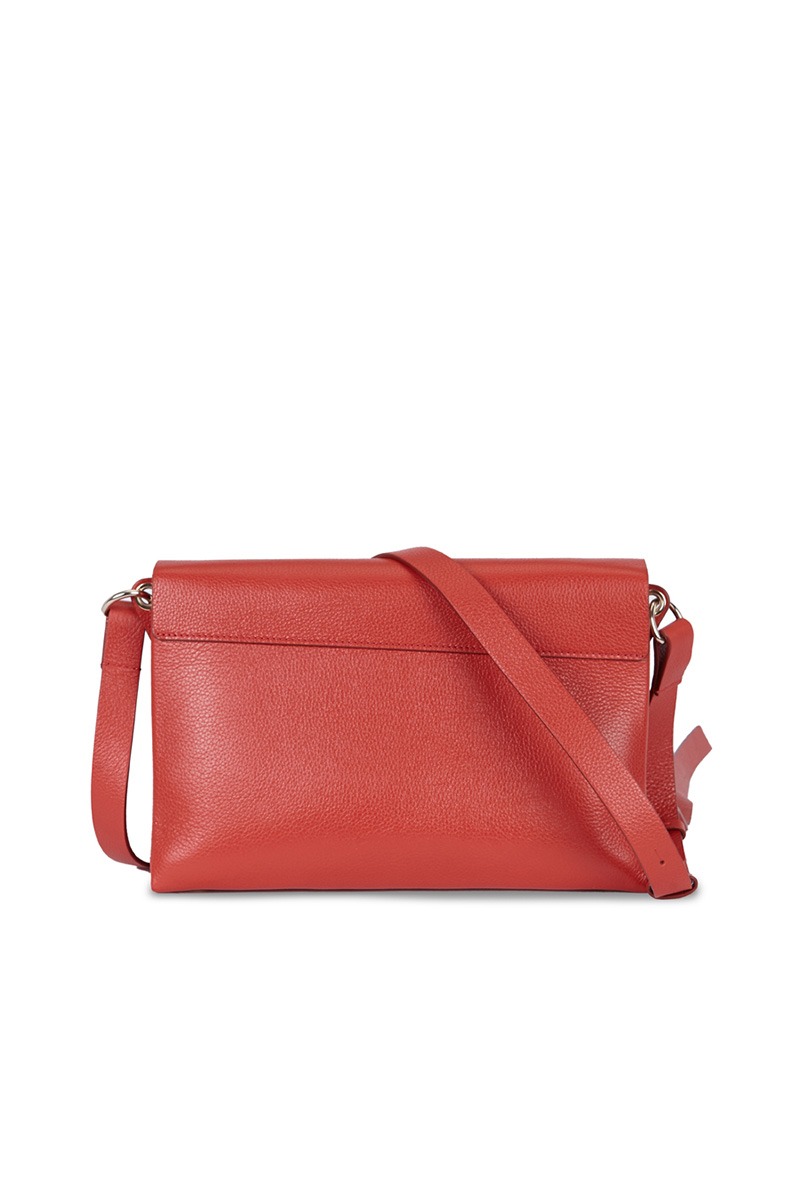 Drapé_Shadow_terracota_3 Bolso de piel rojo marca HedenBrand, colección Drape Shadow terracota