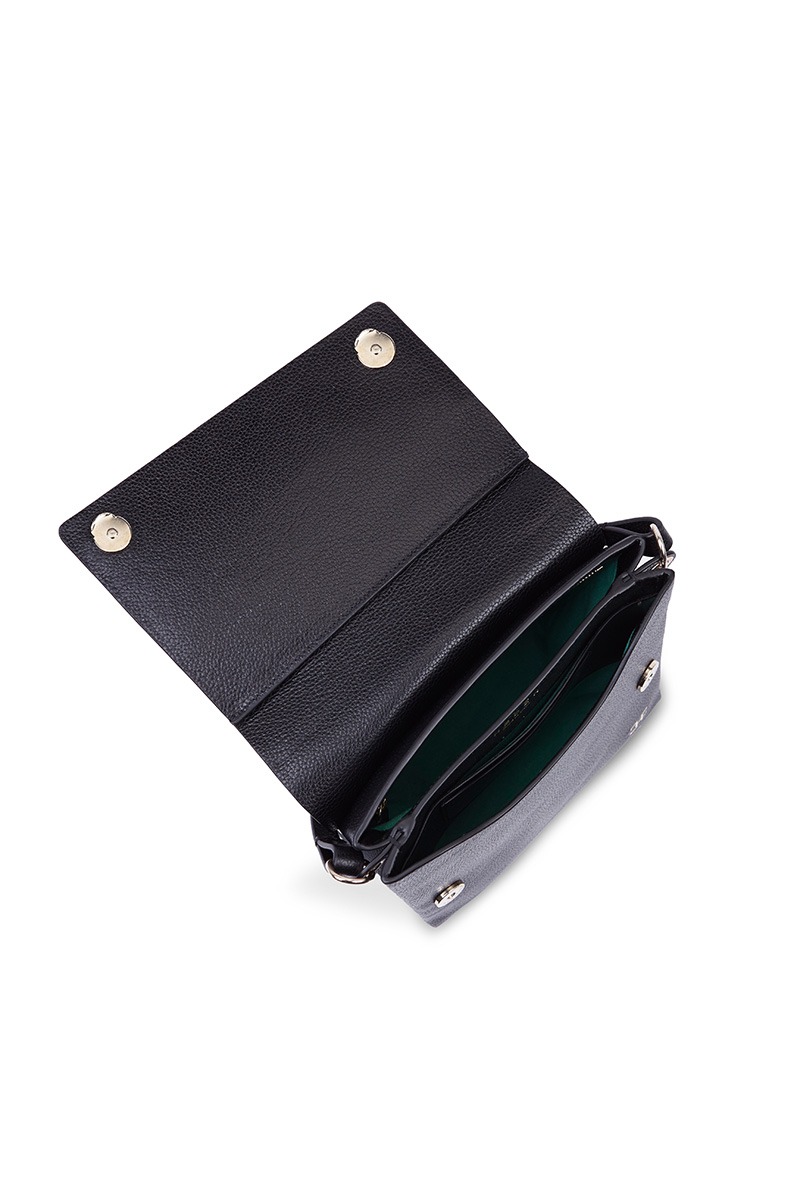 Bolso de piel negro marca HedenBrand, colección Drape Shoulder Square PM